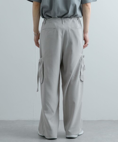 SENSE OF PLACE by URBAN RESEARCH（センスオブプレイスバイアーバンリサーチ）の「『セットアップ対応』 リネンライクサイドポケットワイドパンツ（その他パンツ・メンズ・GREIGE/BLUE・M/L）」の4枚目の写真