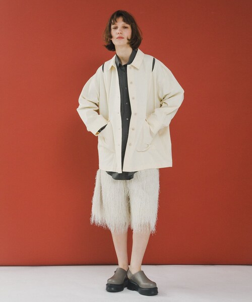 LAATO（ラート）の「slit coveralls（カバーオール・レディース・クリーム/インク・Free）」の8枚目の写真