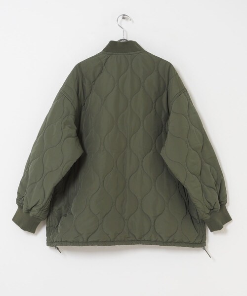 URBAN RESEARCH DOORS(アーバンリサーチドアーズ)の「FORK&SPOON SORONAリバーシブルブルゾン(ブルゾン・レディース・BLACK/BEIGE/KHAKI・1)」の15枚目の写真