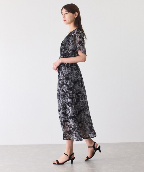 Jayro(ジャイロ)の「ミニプリーツフロントシフォンワンピース(ワンピース・レディース・ブラック系/ホワイト系/ピンク・M)」の8枚目の写真