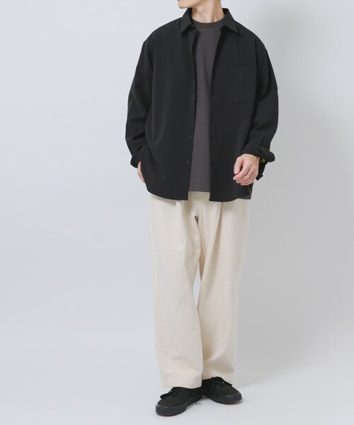 ITEMS URBANRESEARCH(アイテムズ アーバンリサーチ)の「ヨウリュウレギュラーカラー長袖シャツ(シャツ/ブラウス・メンズ・BLK/NVY/OLV/D.GRAY・M/L)」の21枚目の写真