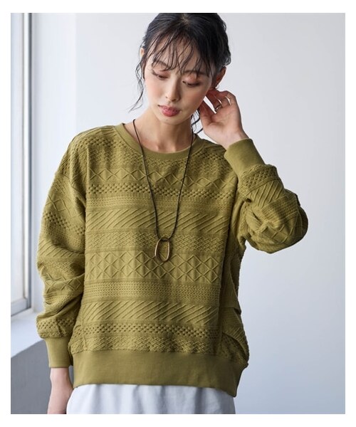 nissen（ニッセン）の「コットンブレンドニットライクジャガードクロップド丈コクーントレーナー＜大きいサイズ有＞（スウェット・レディース・グレーベージュ/カーキ/チャコールグレー・S/M/L/LL/3L/4L/5L/6L/8L/10L）」の3枚目の写真