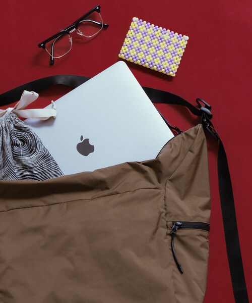 URBAN RESEARCH DOORS（アーバンリサーチドアーズ）の「BAICYCLON　EXCLUSIVE SHOULDER BAG（ショルダーバッグ・レディース・BLACK/BROWN・Free）」の21枚目の写真