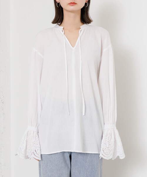 SENSE OF PLACE by URBAN RESEARCH(センスオブプレイスバイアーバンリサーチ)の「スカラップレースヨウリュウブラウス(シャツ/ブラウス・レディース・BLACK/OFF WHITE/CORAL・one)」の14枚目の写真