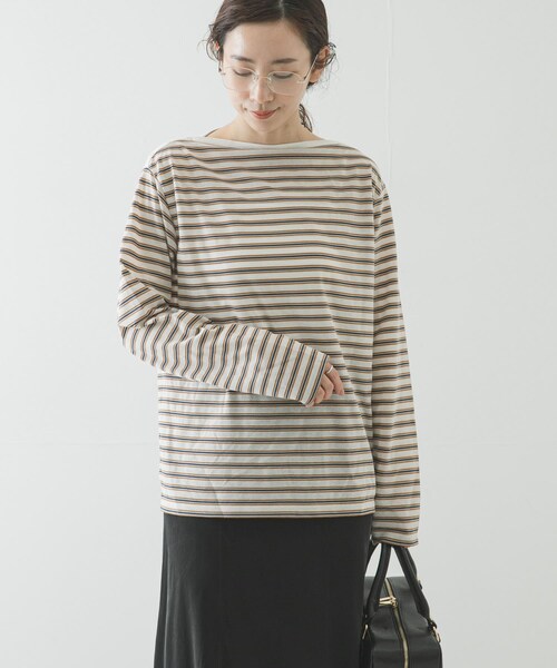 URBAN RESEARCH(アーバンリサーチ)の「マルチボーダー2WAYカットソー(Tシャツ/カットソー・レディース・RED/BEIGE/OFF WHITE・Free)」の8枚目の写真