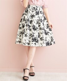 marun | 大きいサイズバックリボンプリントスカートmarun(スカート)