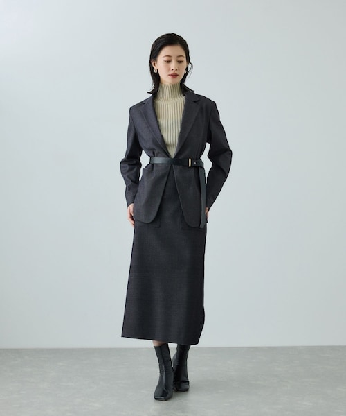 ROPE'（ロペ）の「トリアセツイル シングルテーラードジャケット(デニムライク)/セットアップ対応（テーラードジャケット・レディース・ブラック/ネイビー系・36/38）」の10枚目の写真