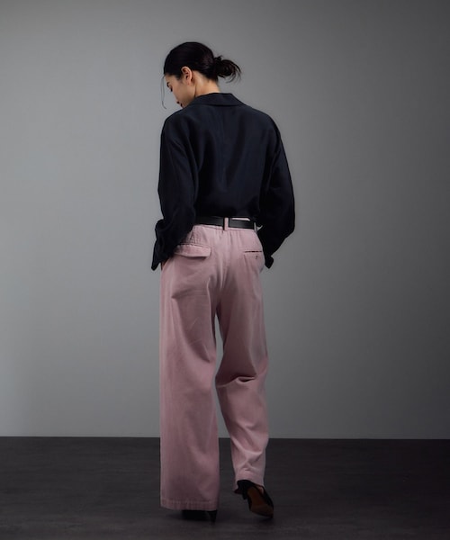 ADAM ET ROPE'（アダムエロペ）の「【W S（ドゥーブル）】レザースクエアバックルベルト 2（ベルト・レディース・ブラック/ベージュ系・F）」の7枚目の写真