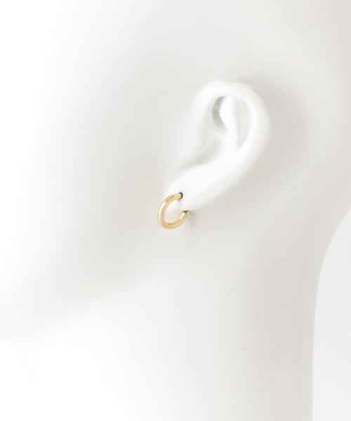 URBAN RESEARCH(アーバンリサーチ)の「TOM WOOD Classic Hoops Small gold(ピアス(両耳用)・メンズ・S925/18KGP・One)」の4枚目の写真