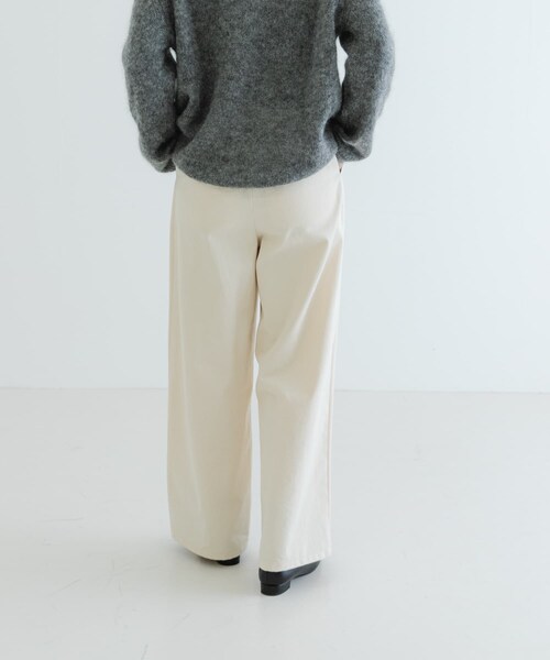 URBAN RESEARCH（アーバンリサーチ）の「チノワイドパンツ（チノパンツ・レディース・BEIGE/NATURAL・36/38）」の19枚目の写真