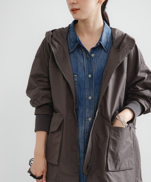 URBAN RESEARCH（アーバンリサーチ）の「コットンナイロンマウンテンパーカー（マウンテンパーカー・レディース・BLACK/CHARCOAL/BEIGE・FREE）」の18枚目の写真