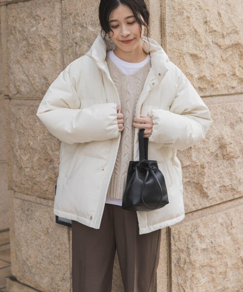 URBAN RESEARCH DOORS（アーバンリサーチドアーズ）の「ミドルダウンジャケット（その他アウター・レディース・IVORY/L.MOCHA/BLACK・M）」の9枚目の写真