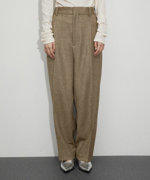 ADAM ET ROPE'（アダムエロペ）の「【公式サイト限定】【セットアップ対応】〈ADMERP〉ヘリンボンスラックス（スラックス・レディース・ブラウン・0.1/3.4）」の13枚目の写真