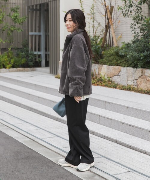 URBAN RESEARCH DOORS(アーバンリサーチドアーズ)の「ZIPボアブルゾン(テーラードジャケット・レディース・OFF/CHARCOAL・Free)」の18枚目の写真