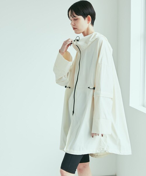 URBAN RESEARCH(アーバンリサーチ)の「『UVカット』Swim URBAN RESEARCH スイム2WAYラッシュガードパーカー(水着・メンズ・WHITE/BLACK・FREE)」の6枚目の写真