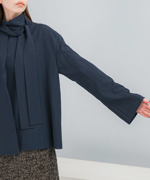 URBAN RESEARCH ROSSO（アーバンリサーチロッソ）の「ボウタイブラウス（シャツ/ブラウス・レディース・WHITE/NAVY・Free）」の12枚目の写真