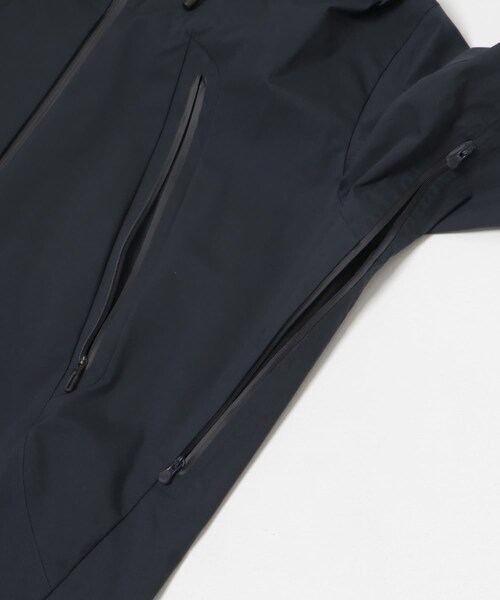 URBAN RESEARCH(アーバンリサーチ)の「DESCENTE ALLTERRAIN CREAS(テーラードジャケット・メンズ・BK00/NV01・M/L/O)」の12枚目の写真