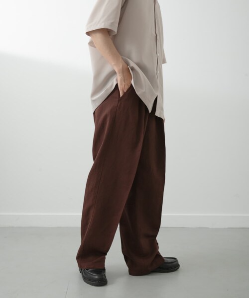 ITEMS URBANRESEARCH（アイテムズ アーバンリサーチ）の「Linen Blend Tapered Pants（その他パンツ・メンズ・NVY/BRN/BLK・M/L）」の17枚目の写真