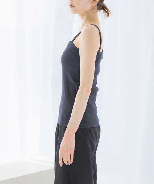 URBAN RESEARCH ROSSO（アーバンリサーチロッソ）の「抗菌防臭カップ付デザインタンクトップ（タンクトップ・レディース・off/greige/charcoal・FREE）」の14枚目の写真