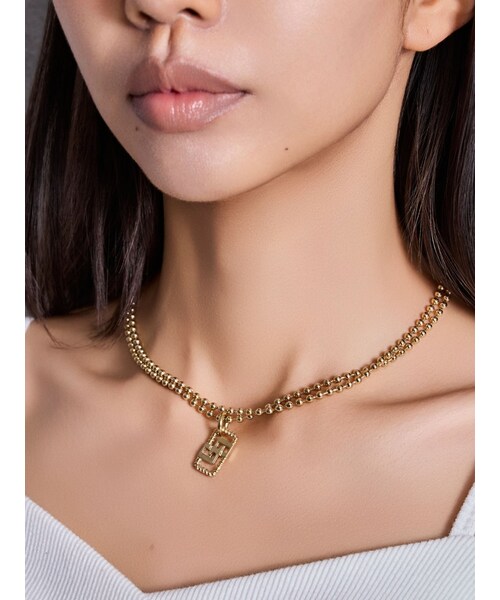 GYDA（ジェイダ）の「JEYSUS Imitation pearl GGネックレス（ネックレス・レディース・シルバー/ゴールド・F）」の4枚目の写真