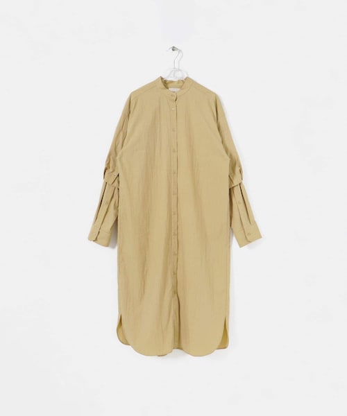 LAATO（ラート）の「DOBLE SLEEVE ONE PIECE（ワンピース・レディース・ハニー/ヨモギ/インク・Free）」の2枚目の写真