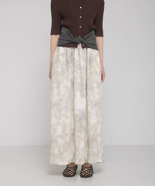 LAATO（ラート）の「drape  skirt（スカート・レディース・チョコレート/ザラメ・Free）」の3枚目の写真
