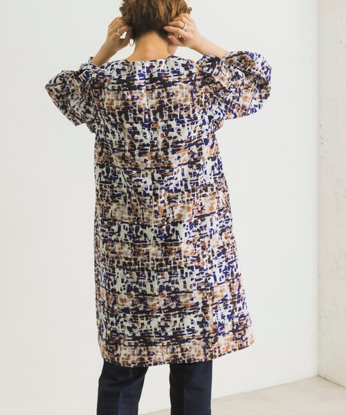 URBAN RESEARCH（アーバンリサーチ）の「アートチェック柄チュニックワンピース（チュニック・レディース・BROWN系/BLACK系・FREE）」の9枚目の写真