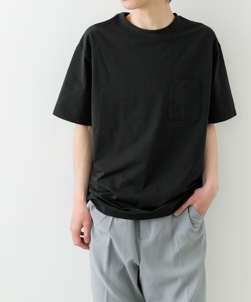 ITEMS URBANRESEARCH(アイテムズ アーバンリサーチ)の「接触冷感ハイストレッチTシャツ(シャツ/ブラウス・メンズ・CHA/WHT/NVY/BLK・M/L)」の19枚目の写真