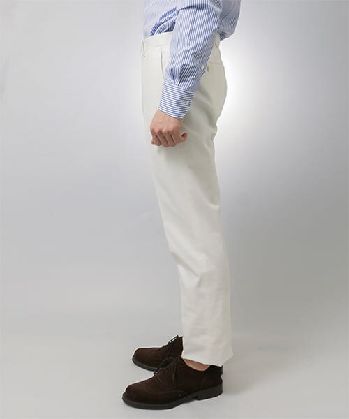 URBAN RESEARCH（アーバンリサーチ）の「コットンツイルPT（スラックス・メンズ・NAVY/BEIGE/WHITE・44/46/48/50/42）」の17枚目の写真