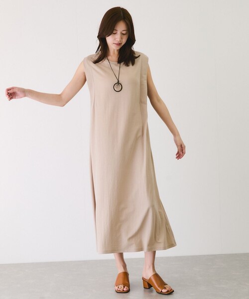 Jayro（ジャイロ）の「カノコ肩タックフレアワンピース（ワンピース・レディース・ブラック/グレー系/キャメル/イエロー・F）」の12枚目の写真