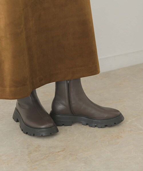 RODE SKO（ロデスコ）の「4センチオーバーソールブーツ（ブーツ・レディース・GYSH-BROWN/BLACK・36/37/38）」の2枚目の写真