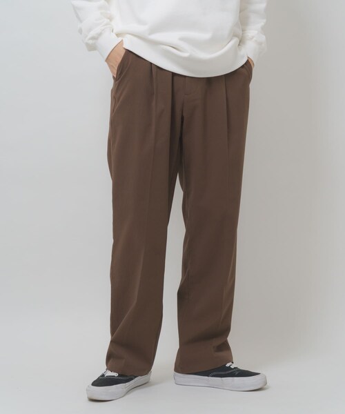 ITEMS URBANRESEARCH（アイテムズ アーバンリサーチ）の「『セットアップ対応』ヨウリュウ1-tuckテーパードパンツ（その他パンツ・メンズ・NVY/BRN/BLK・M/L）」の18枚目の写真