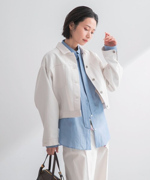 URBAN RESEARCH ROSSO（アーバンリサーチロッソ）の「デニムドルマンジャケット（デニムジャケット・レディース・WHITE/INDIGO・Free）」の6枚目の写真