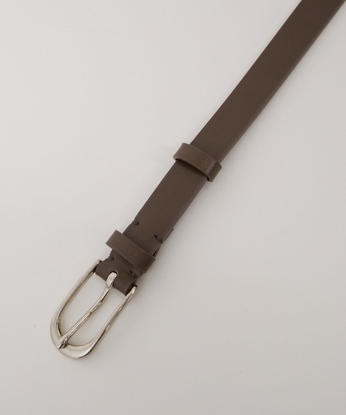 ADAM ET ROPE'（アダムエロペ）の「【W S（ドゥーブル）】レザーオーバルバックルベルト 2（ベルト・レディース・ブラック/ベージュ系・F）」の12枚目の写真