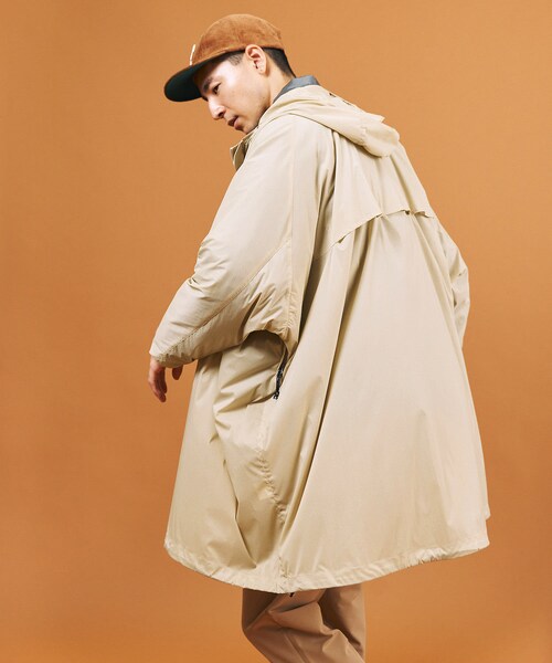 EKAL(エカル)の「ポータブルDWRオーバーコート(マウンテンパーカー・メンズ・BEG/BLK・S/M/L)」の21枚目の写真