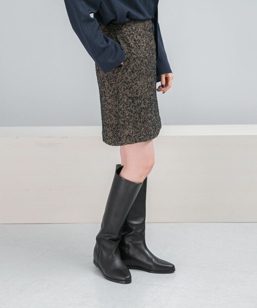 URBAN RESEARCH ROSSO（アーバンリサーチロッソ）の「ウール混ループツイードミニスカート（スカート・レディース・OFF×BLACK/CAMEL×BK・36/38）」の11枚目の写真