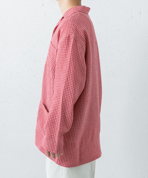 URBAN RESEARCH（アーバンリサーチ）の「『別注』Cale×URBAN RESEARCH　ギンガムチェックカバーオール（シャツ/ブラウス・メンズ・PINK×RED・3/4）」の6枚目の写真