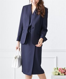 nissen | 【レディーススーツ】ドビー素材セットアップスカートスーツ３点セット（ノーカラージャケット＋Vネックタックブラウス＋リボン付ラップ風タイトスカート）(スーツセット)