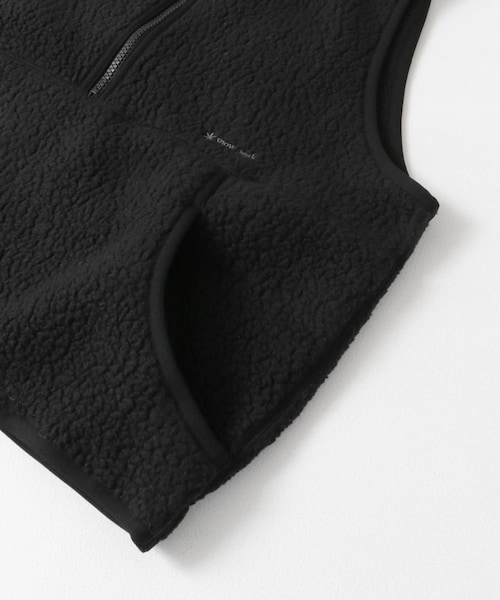 URBAN RESEARCH DOORS(アーバンリサーチドアーズ)の「『別注』Snow Peak Apparel×DOORS ThermalBoa FleeceVest(ベスト・レディース・グレー/ブラック・FREE)」の17枚目の写真