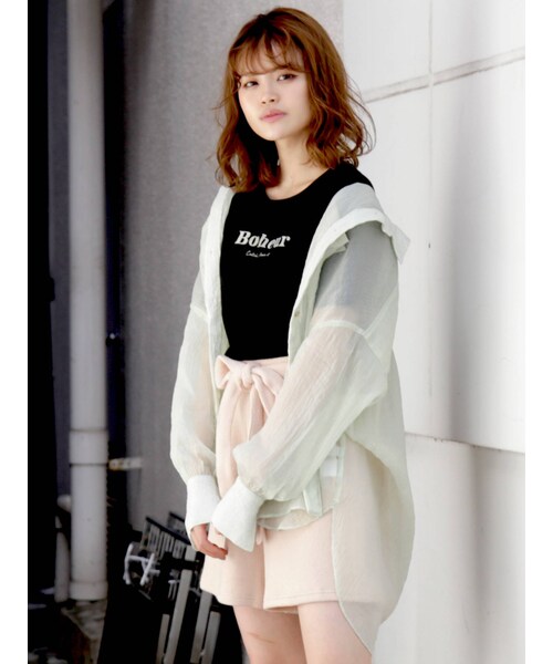 dazzlin（ダズリン）の「シャインカラーリラックスシャツ（シャツ/ブラウス・レディース・ブラウン/アイボリー/ピスタチオ/ピンク/ミントグリーン・F）」の14枚目の写真