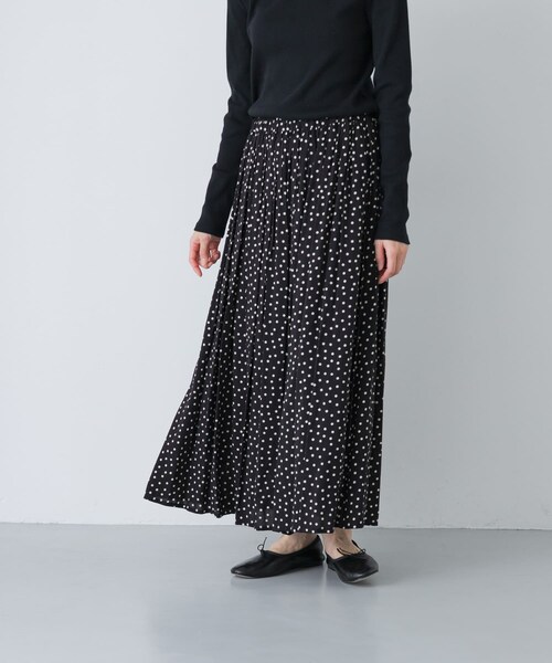 かぐれ（カグレ）の「ドットギャザースカート（スカート・レディース・BLACK・Free）」の6枚目の写真