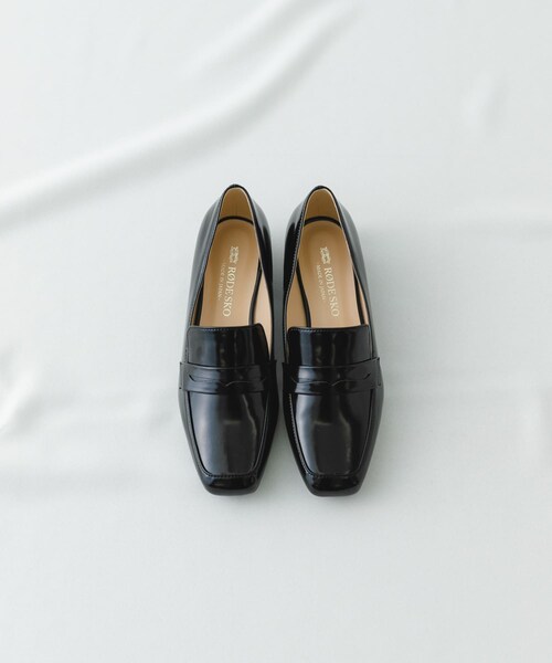 RODE SKO（ロデスコ）の「『MADE IN JAPAN』3cmヒールローファー（ローファー・レディース・BLACK/LIGHT GRAY・36/37/38）」の3枚目の写真