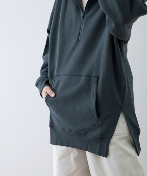 EKAL（エカル）の「EKAL　コハニングライトウエイトフーディー（パーカー・レディース・グレージュ/サーモン/チャコール・one）」の6枚目の写真