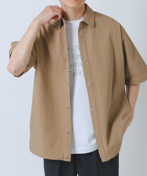 ITEMS URBANRESEARCH（アイテムズ アーバンリサーチ）の「『接触冷感/イージーケア/吸水速乾/撥水/防汚』高機能シアサッカー サイドストレージシャツ(楽着シリーズ)（シャツ/ブラウス・メンズ・BLACK/BEIGE/L.BLUE・M/L）」の21枚目の写真