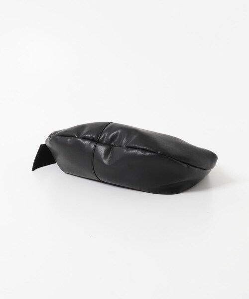 KBF（ケイビーエフ）の「ソフトイージーラウンドショルダーBAG（ショルダーバッグ・レディース・YELLOW/BLACK・One）」の12枚目の写真