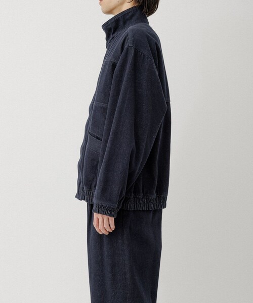 ADAM ET ROPE'(アダムエロペ)の「13oz デニムボマーブルゾン / ADAM ET ROPE' JEANS(ブルゾン・メンズ・ブラック系/ネイビー・L/M)」の8枚目の写真