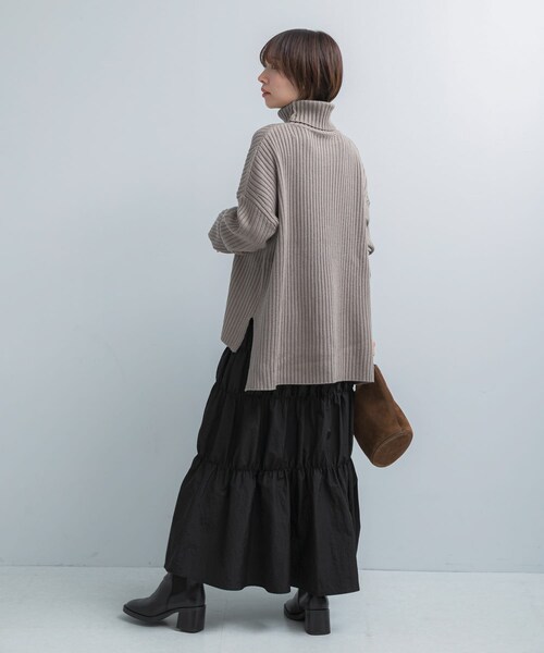 URBAN RESEARCH ROSSO（アーバンリサーチロッソ）の「ブライトシャーリングスカート（スカート・レディース・GRAY/BLACK・Free）」の8枚目の写真