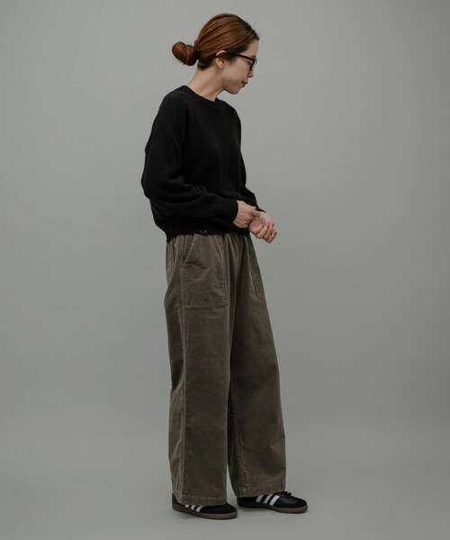 URBAN RESEARCH Sonny Label（アーバンリサーチサニーレーベル）の「コーデュロイベイカーイージーパンツ（その他パンツ・レディース・アイボリー/グレージュ/チャコール・36/38）」の22枚目の写真