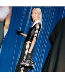 adidas | BLUE VERSION ワイドレッグ サテンパンツ(パンツ)