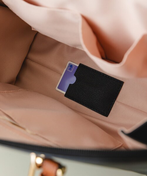 RODE SKO（ロデスコ）の「『インフルエンサーayaさんコラボ』2WAYハンドバッグ（ハンドバッグ・レディース・BLACK/MOCHA/L.BEIGE・One）」の15枚目の写真